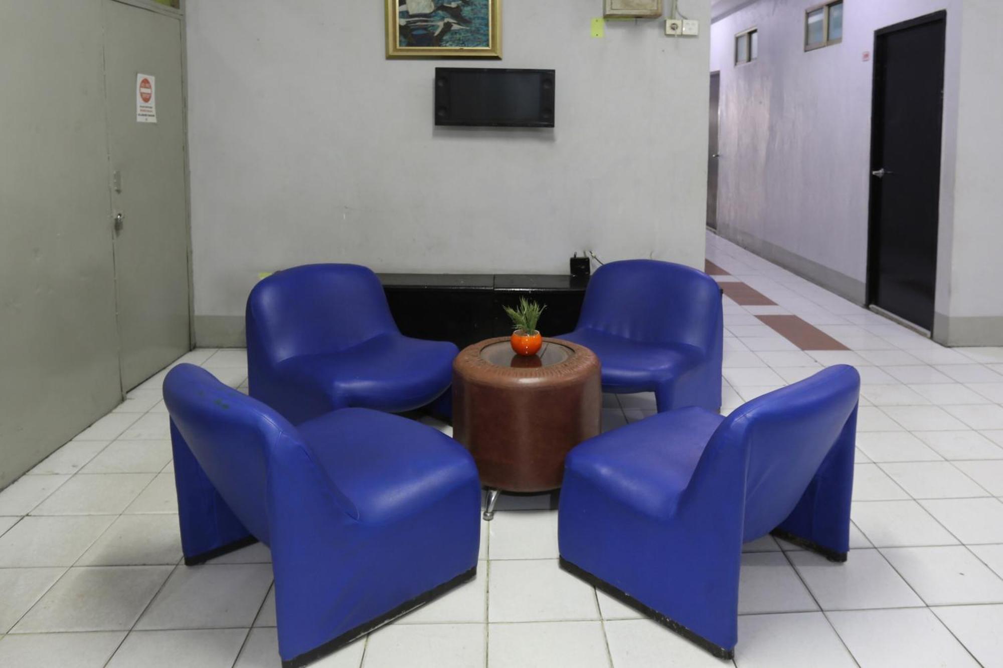 Oyo 3865 Wisma Niaga Jakarta Extérieur photo